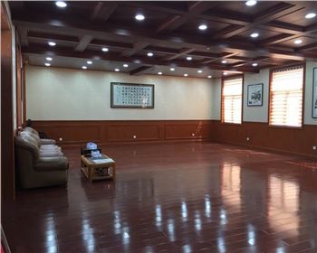 西安綠可生態(tài)木分享生態(tài)木復(fù)合材料在室內(nèi)裝飾中的應(yīng)用